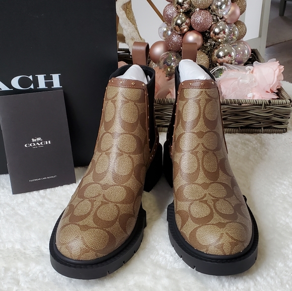 NEW 🎀 Coach Bootie - Picture 2 of 11
